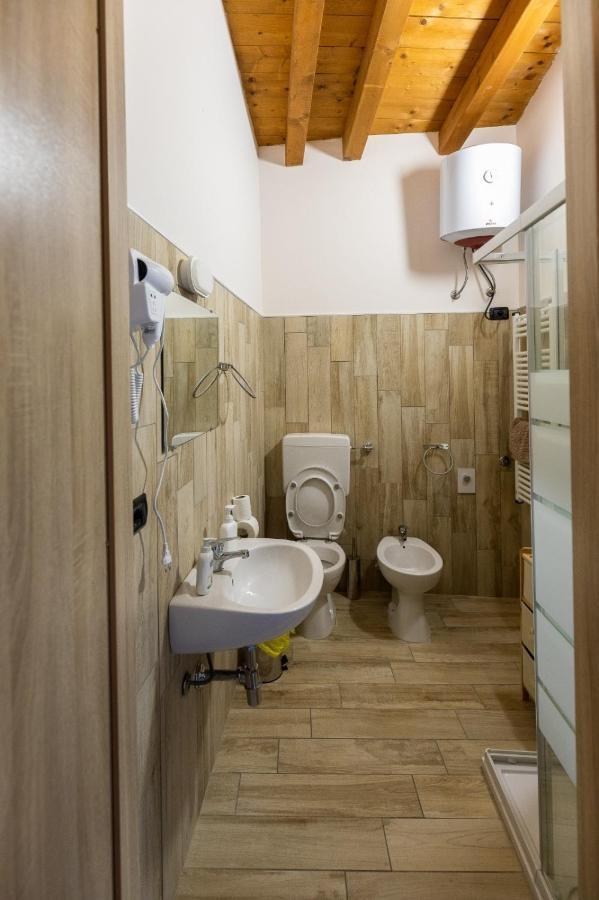 Angolo Nascosto Apartments San Fiorano Exterior photo